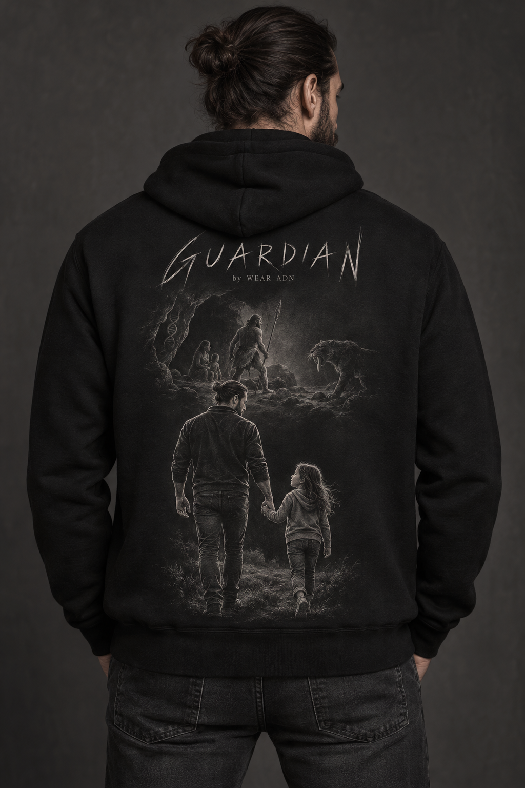 Hoodie MY PATH 06 GUARDIAN porté — père et fille main dans la main au dos, By Wear ADN